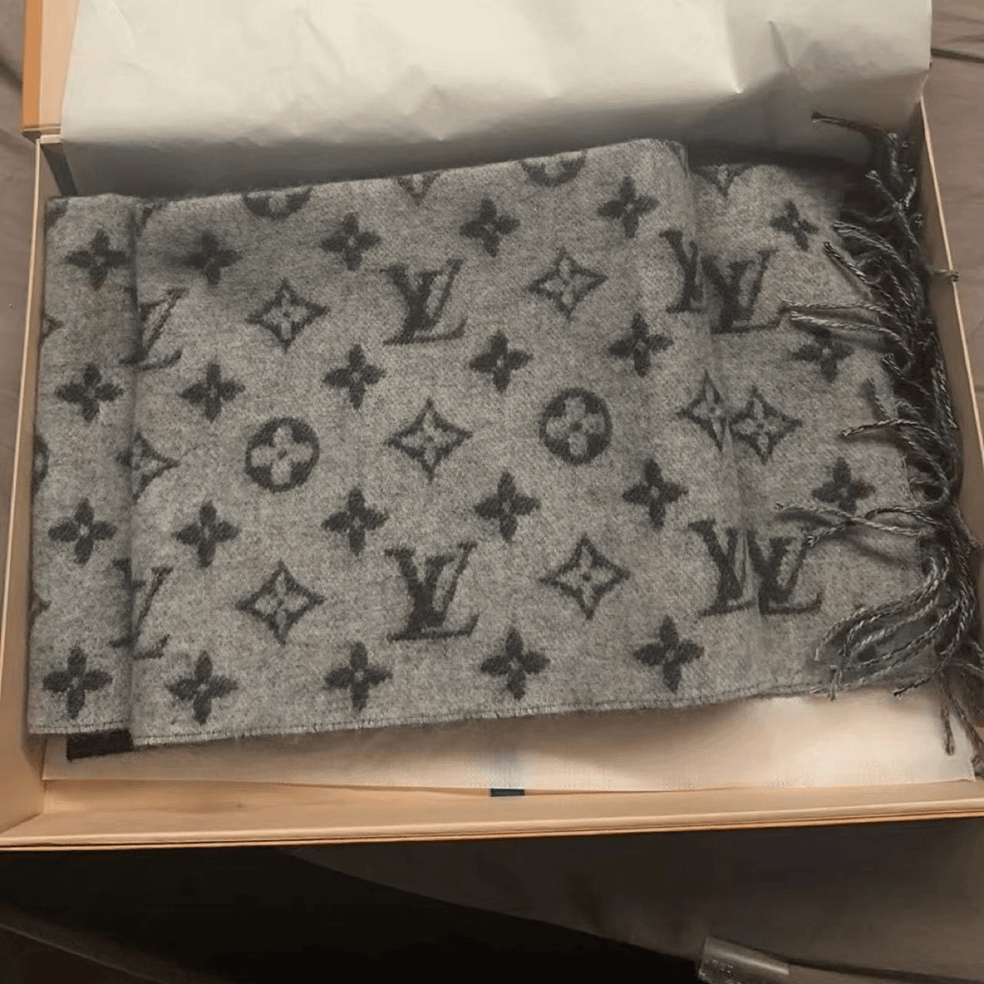 全新未使用 LouisVuitton/路易威登 路易威登百搭围巾
