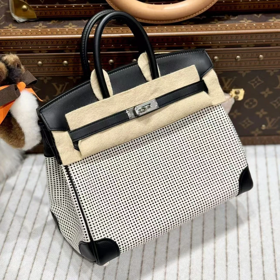 全新未使用 Hermes/爱马仕 昊哥/b刻/爱马仕黑银华夫格bk25包