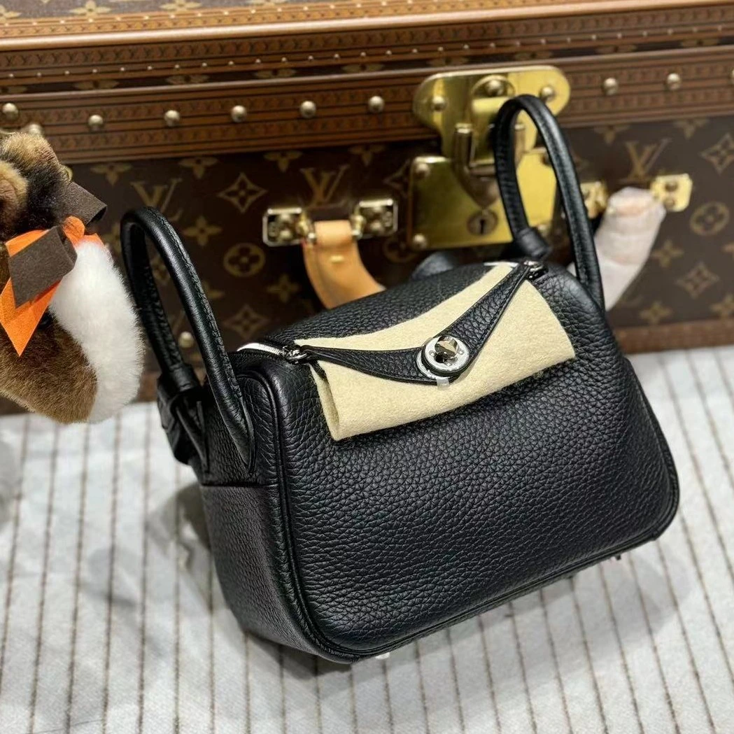 99新 Hermes/爱马仕 lina/w刻爱马仕黑银mini lindy