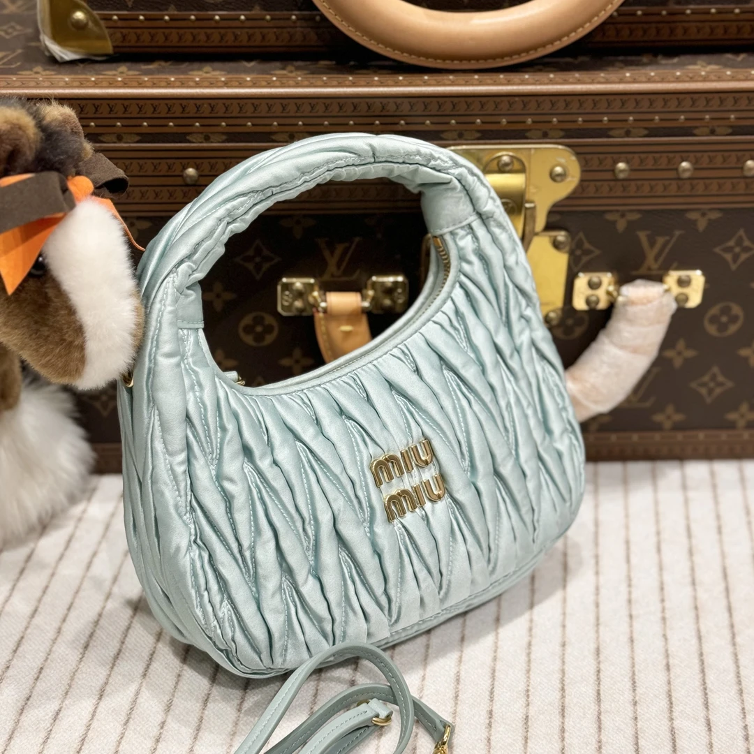 99新 MIU MIU/缪缪 lina/缪缪蓝色好看的hobo包包