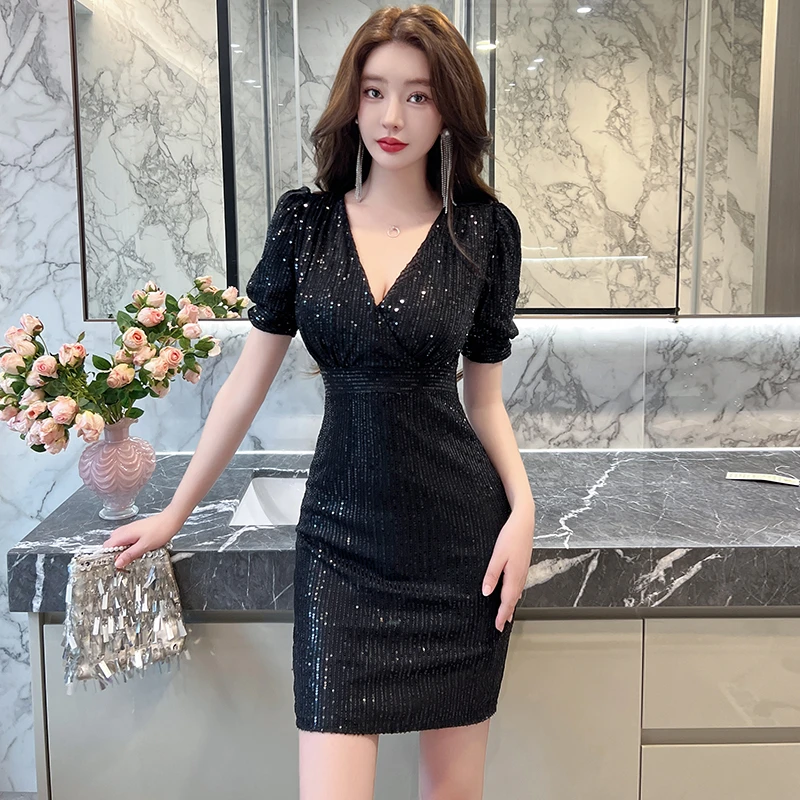 名媛气质亮片连衣裙女2024夏新款夜场性感时尚女神范显瘦晚礼服裙