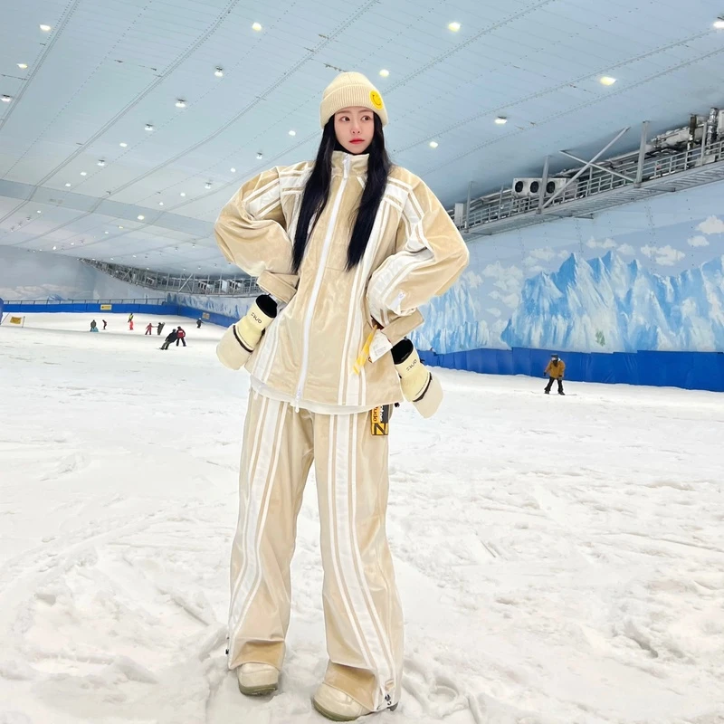 二代丝绒学院风单板保暖粉色3L防水透气滑雪服套装