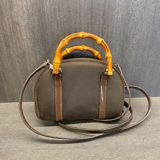 95新 GUCCI/古驰 小琪/古驰小贝壳手提斜挎包/240218069