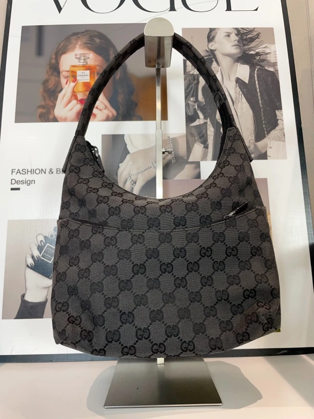 95新 GUCCI/古驰 小琪/古驰黑花单肩包/240307145