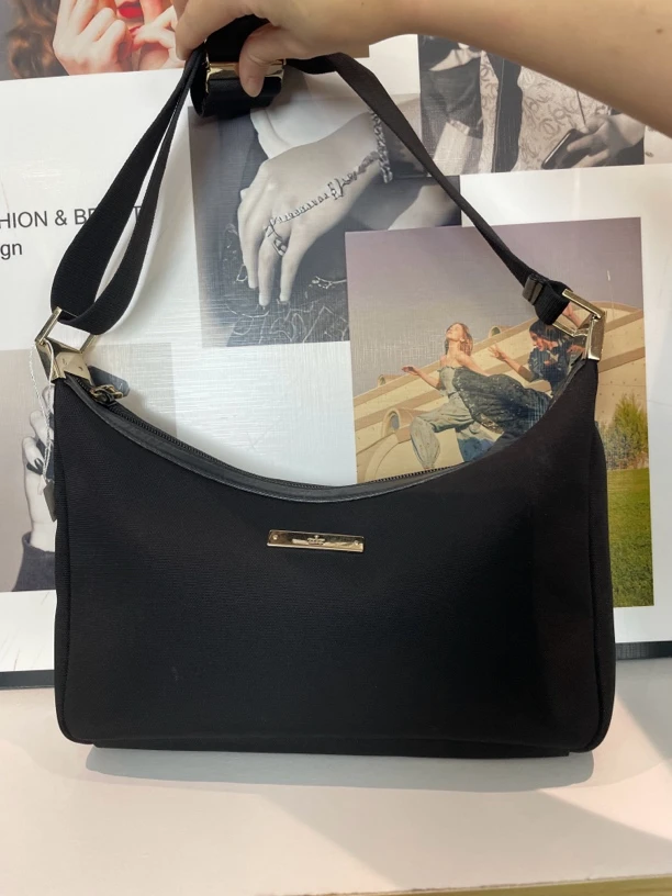 95新 GUCCI/古驰 兔兔奢/古驰斜挎包/240706162