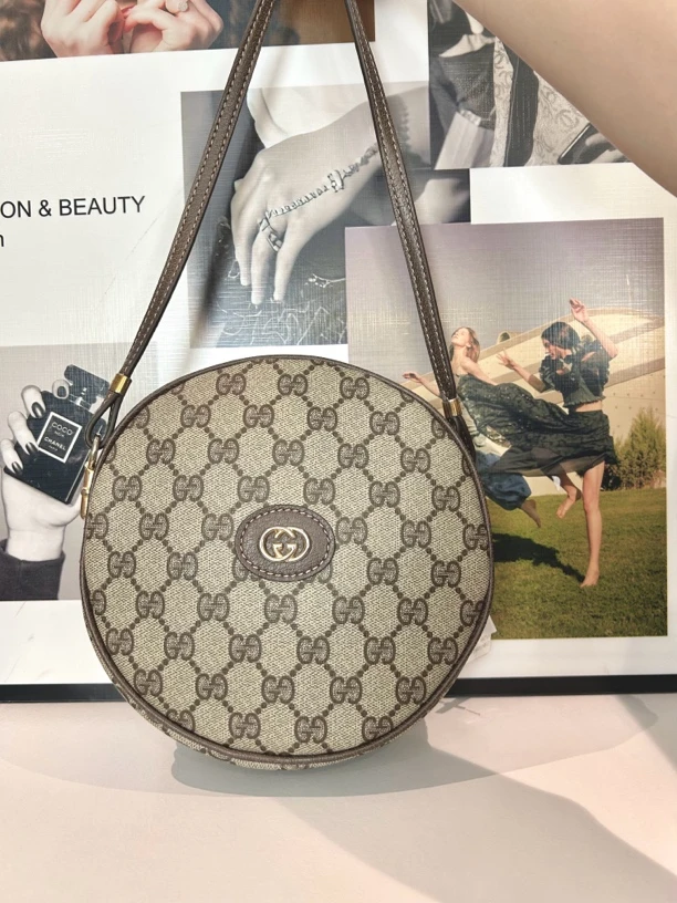 95新 GUCCI/古驰 小琪/古驰小圆饼斜挎包/240508045