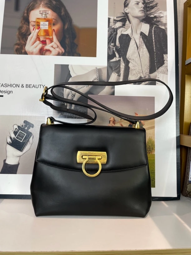 95新 FERRAGAMO/菲拉格慕 小琪/菲拉格慕单肩包/240324059