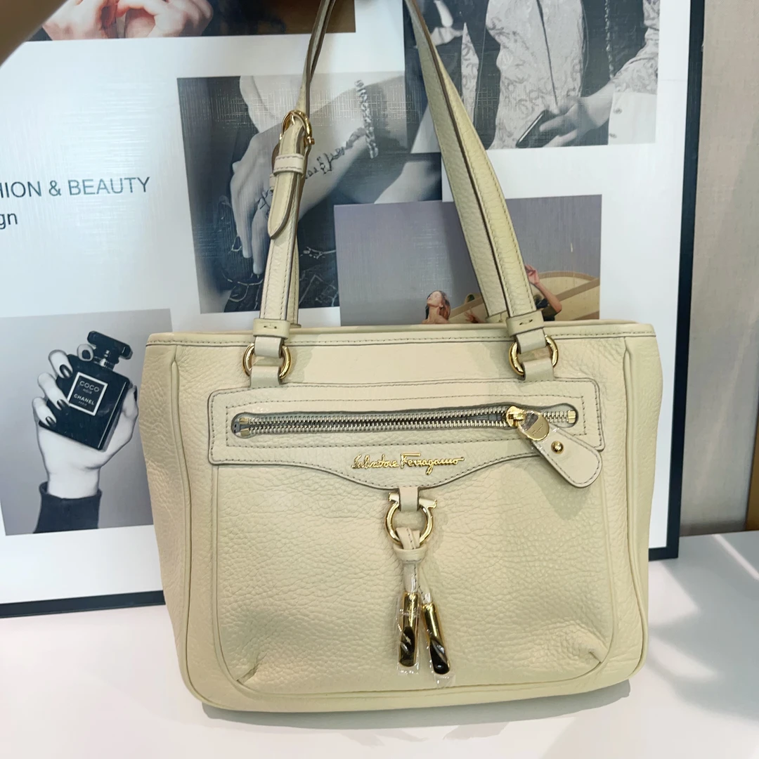 95新 FERRAGAMO/菲拉格慕 小琪/菲拉格慕单肩包/240330215/95新