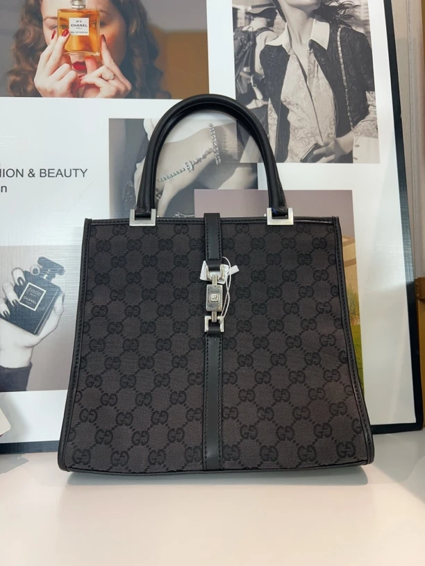 95新 GUCCI/古驰 兔兔奢/古驰手提包/240706054