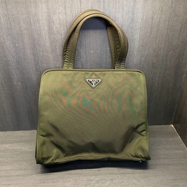 95新 Prada/普拉达 兔兔奢/普拉达手提包/230206126