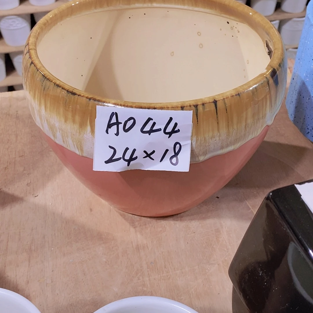 【闪购商品】陶瓷20CM以下微瑕花盆AAA044-1