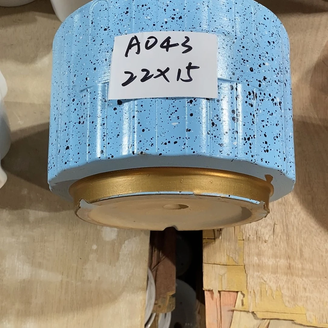 【闪购商品】陶瓷20CM以下微瑕花盆AAA043-1兰色