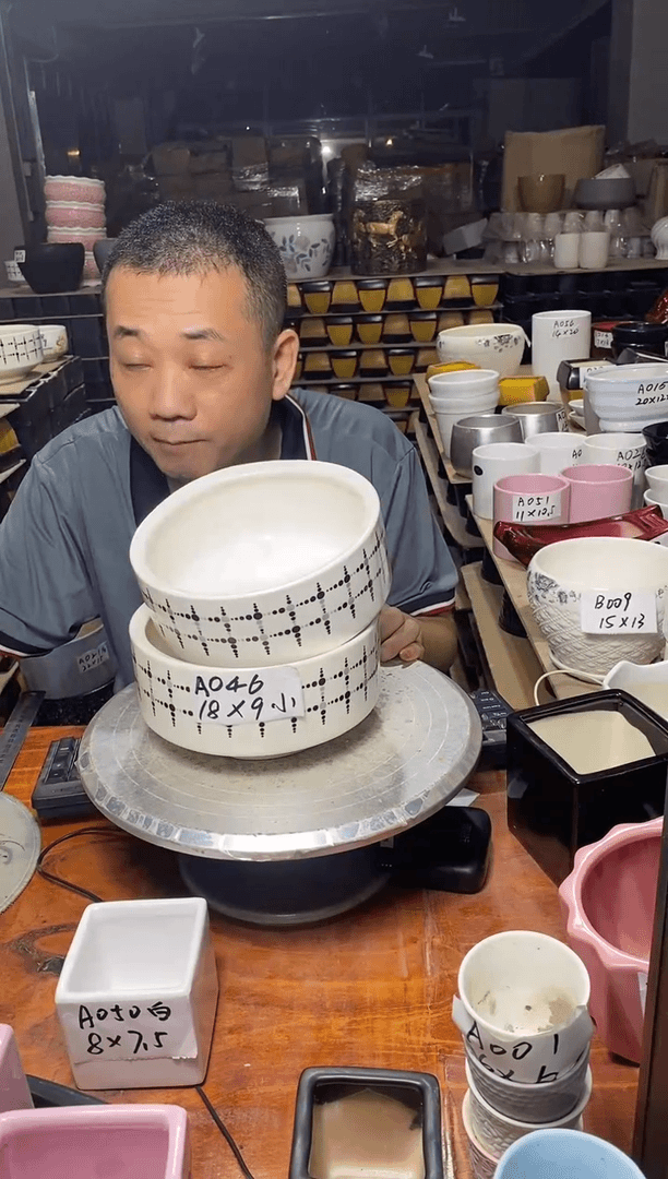 【闪购商品】陶瓷20CM以下微瑕花盆AAAA046-2小
