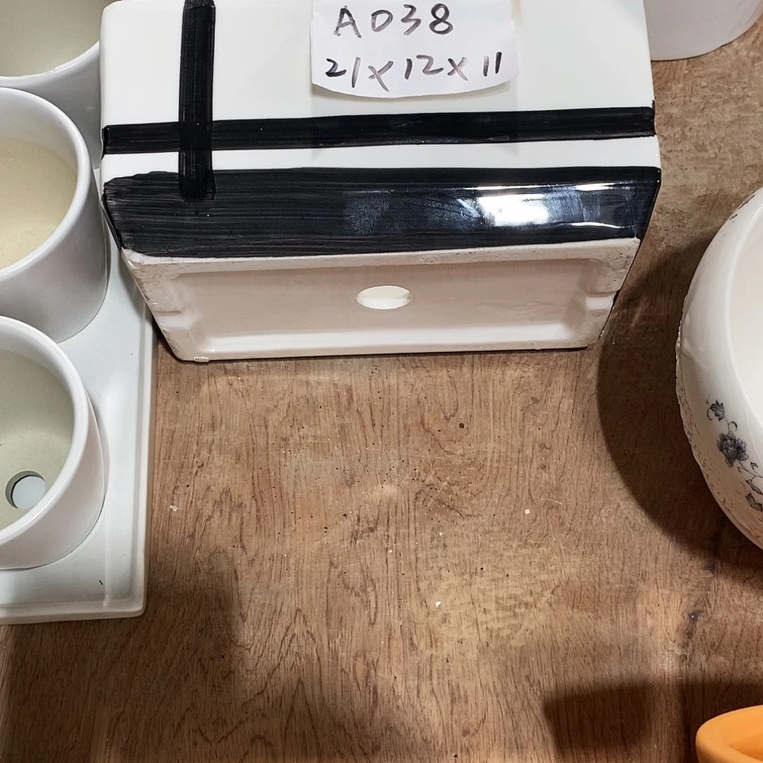 【闪购商品】陶瓷20CM以下微瑕花盆AAA038-1白色