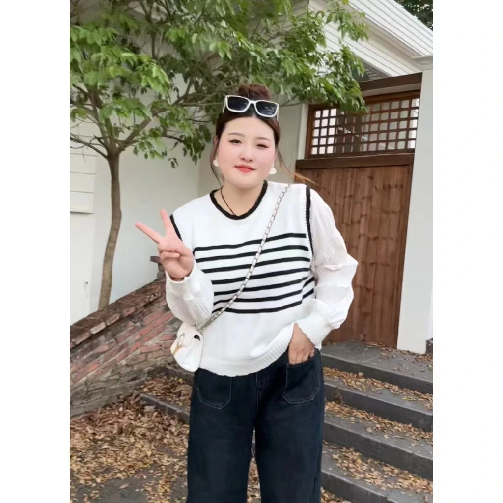 洋开心大码女装韩版条纹圆领时尚宽松秋冬长袖百搭针织拼接上衣