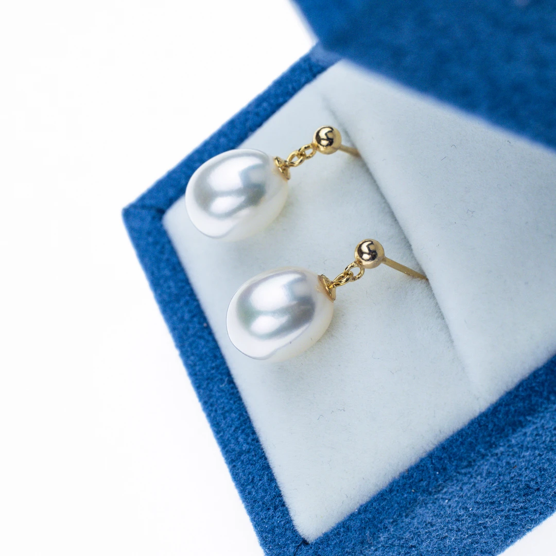 【朵西娅】天然淡水珍珠9-10mm轻奢水滴耳坠精致镶嵌白色简约-3070