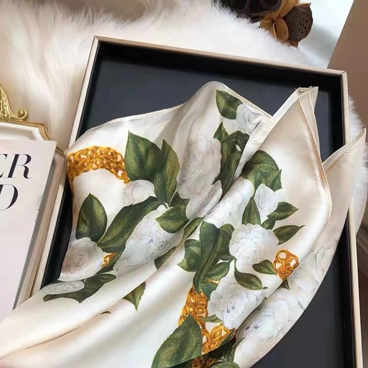 山茶花语 春夏女士丝巾时尚披肩围巾70*70