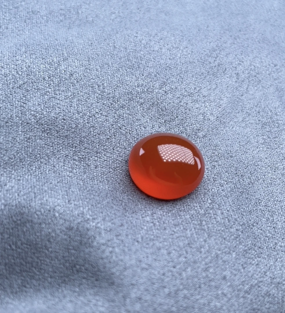 保山天然原矿南红玛瑙河湾冰红戒面