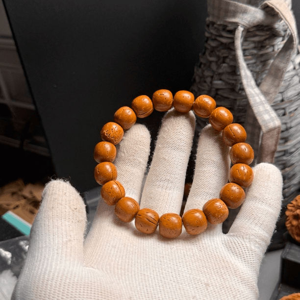 东北核红魔老邢手串，原皮原色，尺寸：13+/12+