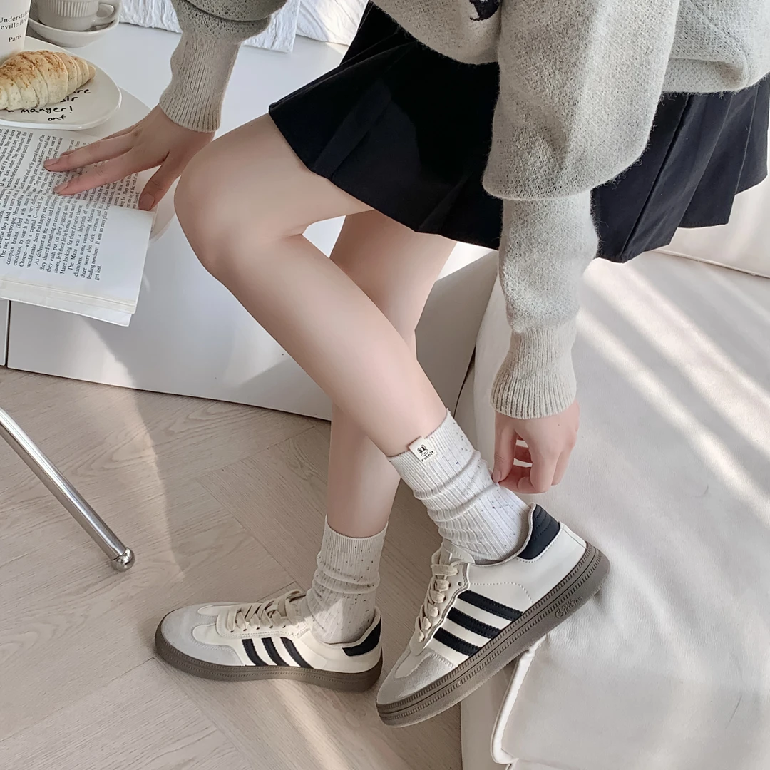 【甜甜圈】点子纱｜秋冬保暖ins日系可爱竖条学院韩国布标糖果中筒袜