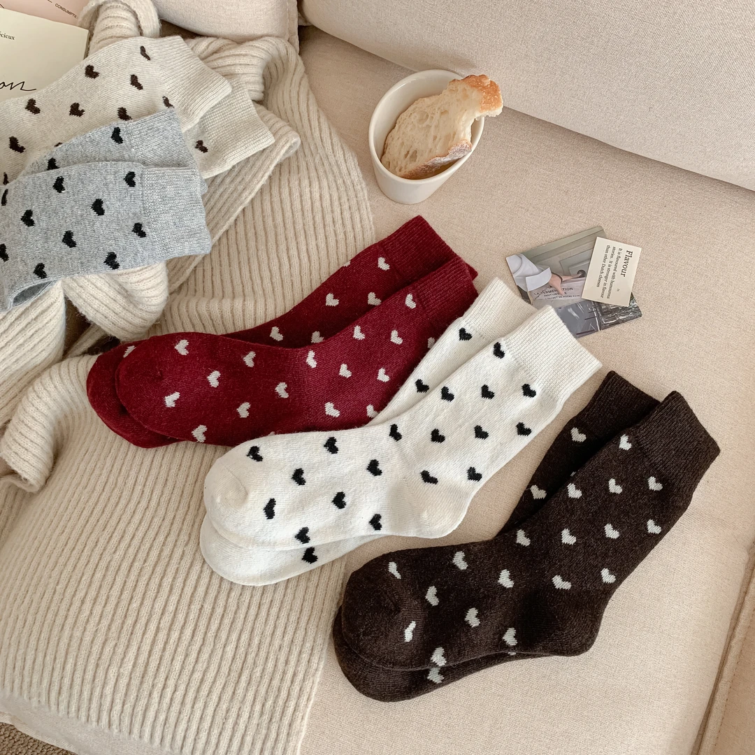 【微甜】绵羊毛｜秋冬百搭ins潮爱心中筒女袜厚款日系可爱JK甜美保暖