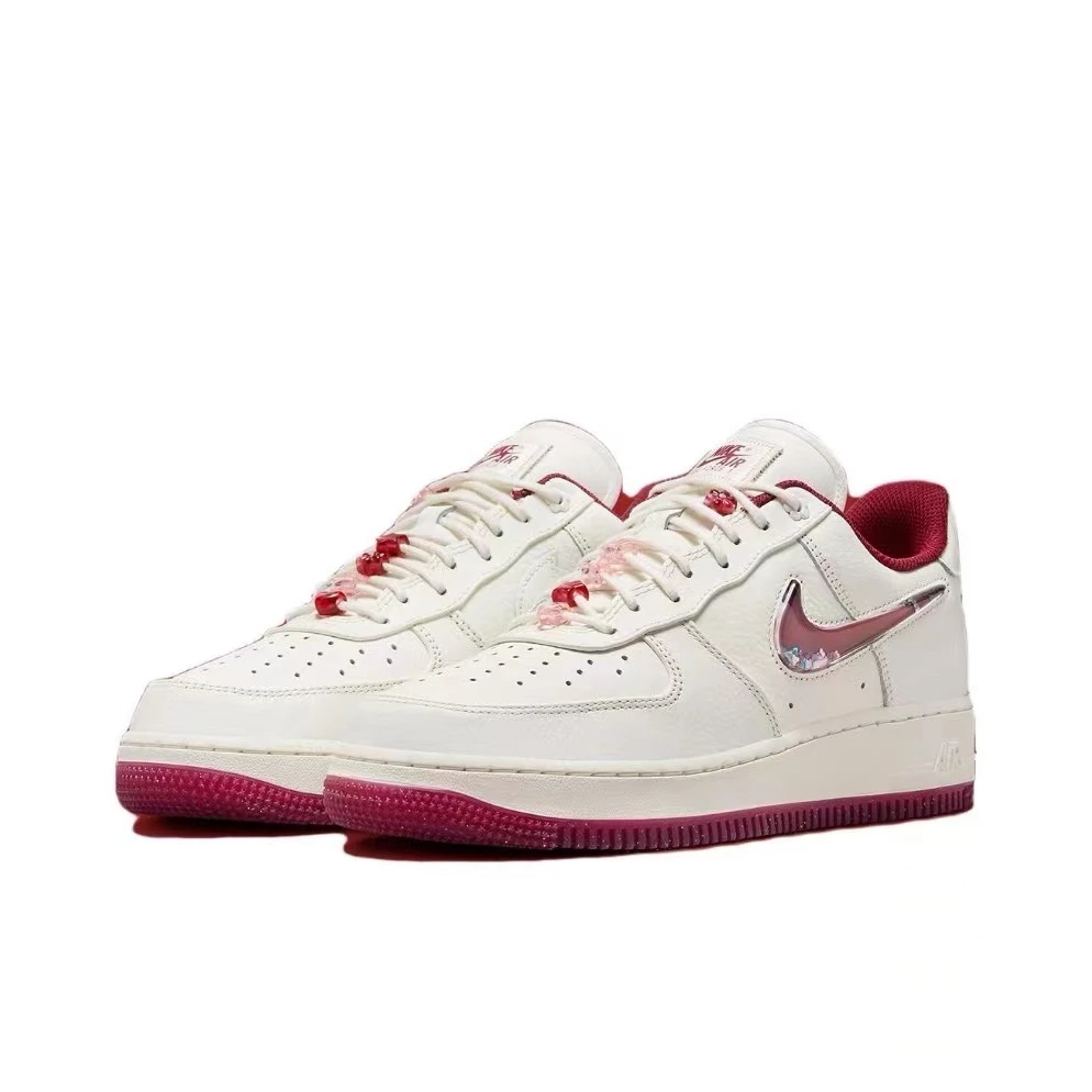 耐克NIKEAIRFORCE1LOW情人节空军舒适百搭红白低帮板鞋FZ5068-161