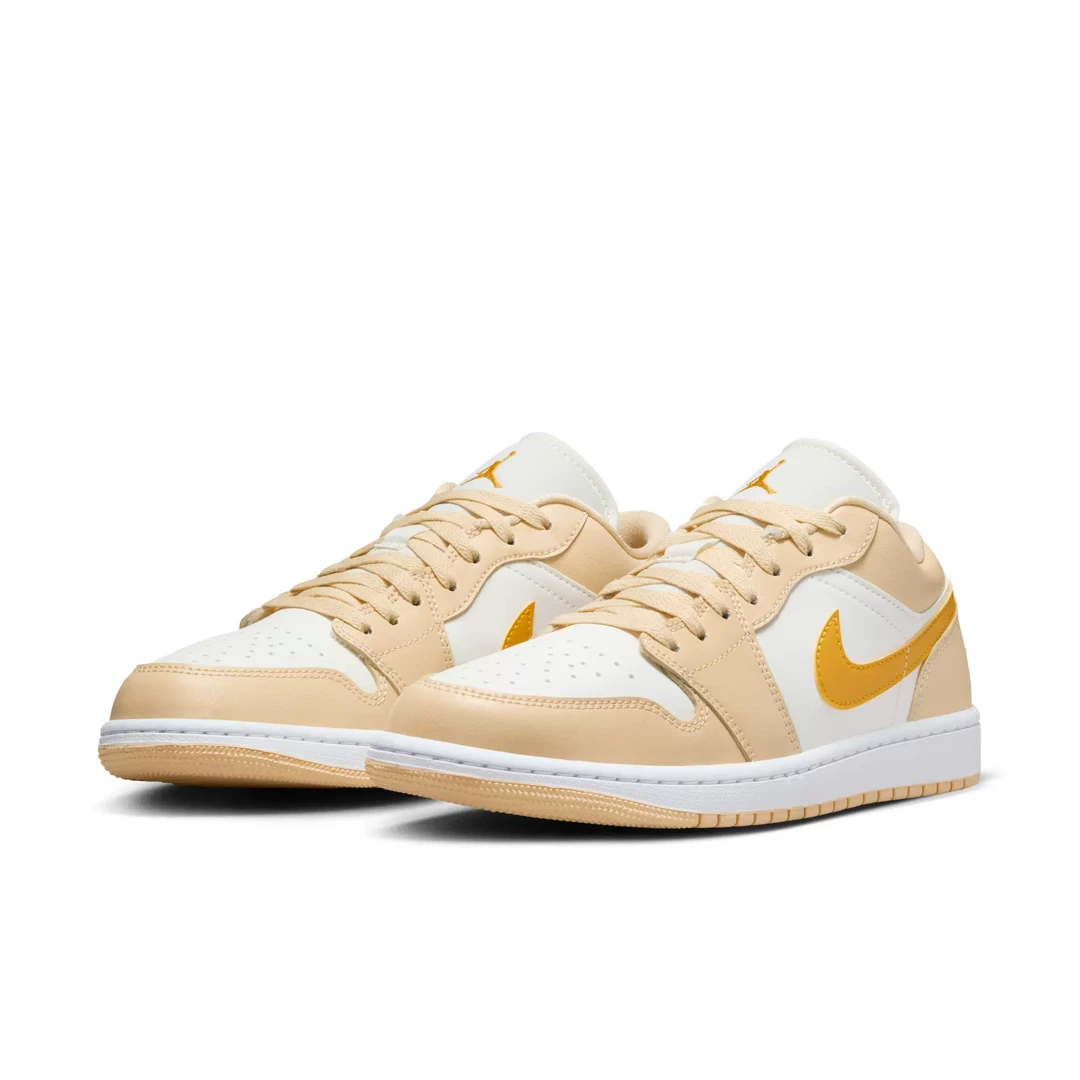 NIKE/耐克 AJ1 Low 女鞋 米黄低帮复古休闲板鞋运动鞋 DC0774-170