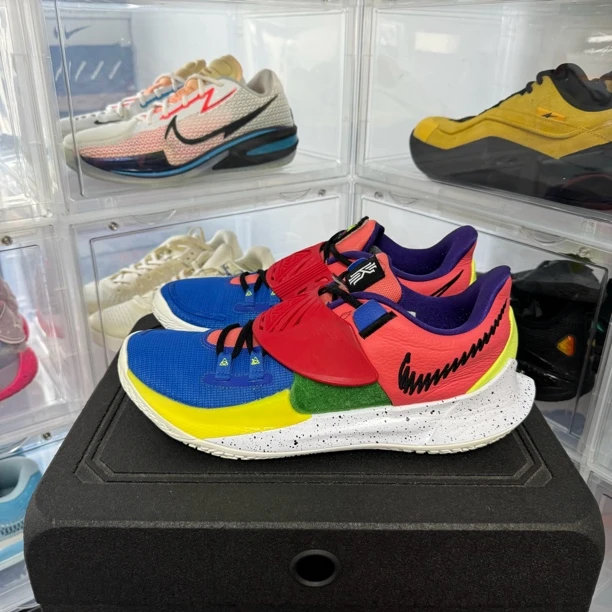 壹 44.5码 Nike 欧文low3 waht the 黄绿鸳鸯 95新 无原盒