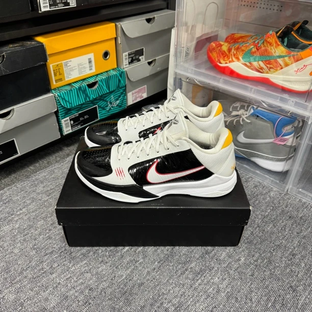 贰 44码 Nike zk5 科比5 科5 白龙 李小龙 95新 原盒 鞋帮修复