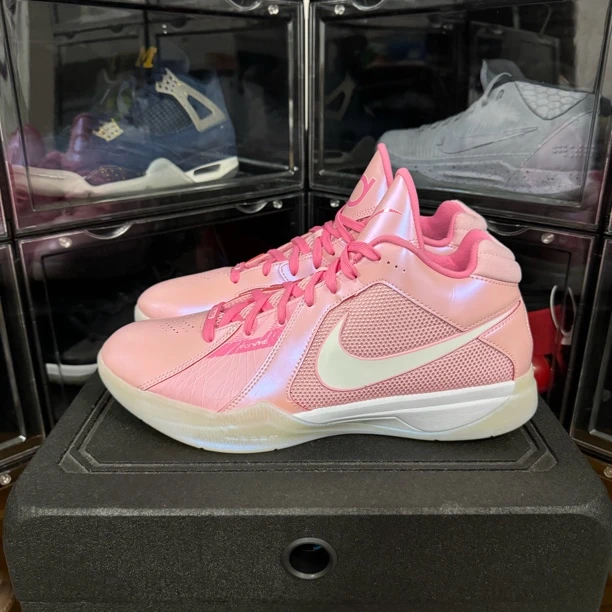 壹 46码 Nike kd3 乳腺癌 97新 无原盒 鞋帮修复 磨损不大