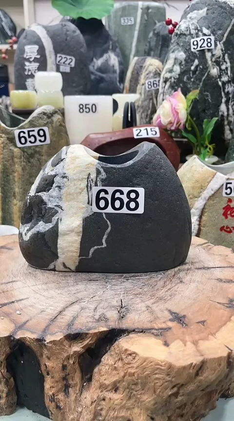 【闪购商品】花瓶1111