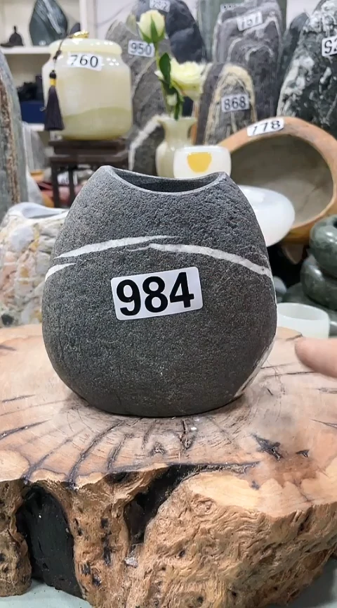 【闪购商品】花瓶11111