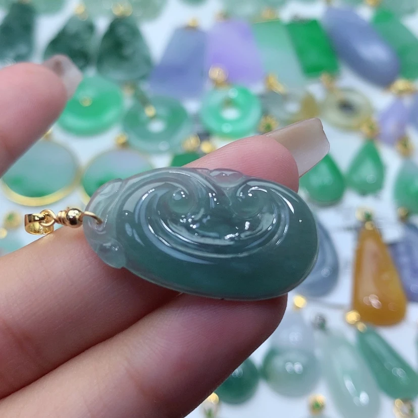 【闪购商品】翡翠颈饰未镶嵌