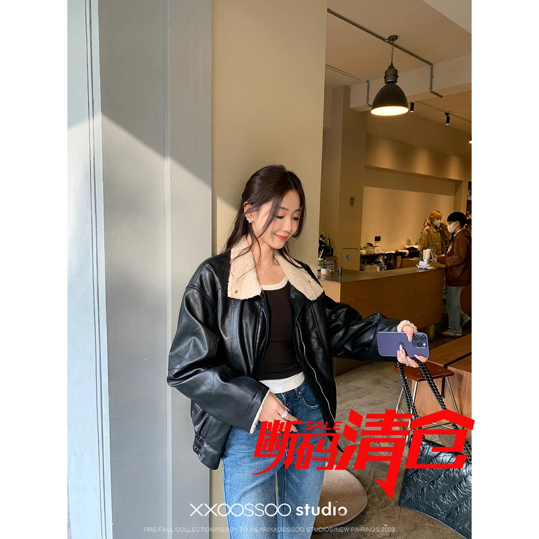 XXOOSSOO机车风复古羊羔毛翻领秋冬厚外套加绒甜酷风