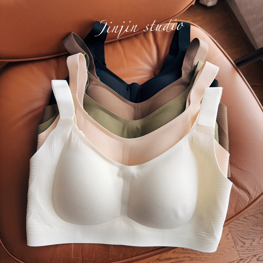 秋冬宽肩带固定杯舒适稳定不跑杯抽条文胸女士内衣2333
