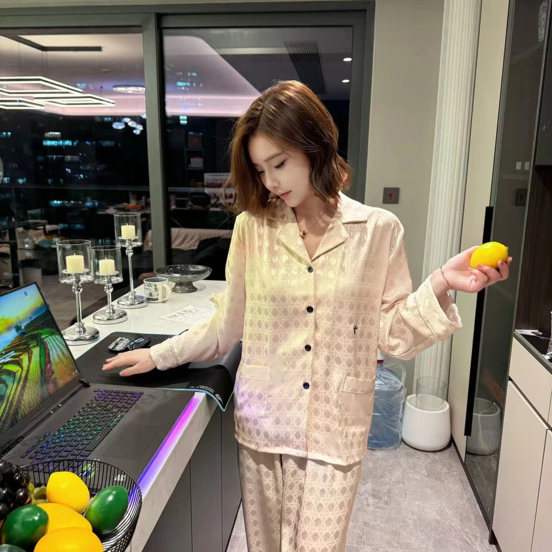 SIEOYJIEA/私迹大榕家【金D长袖】女款气质时尚睡衣家居服套装