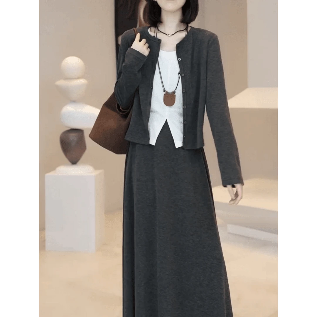 2024秋季新款圆领休闲时尚拼接洋气显瘦显高长袖中长款三件套