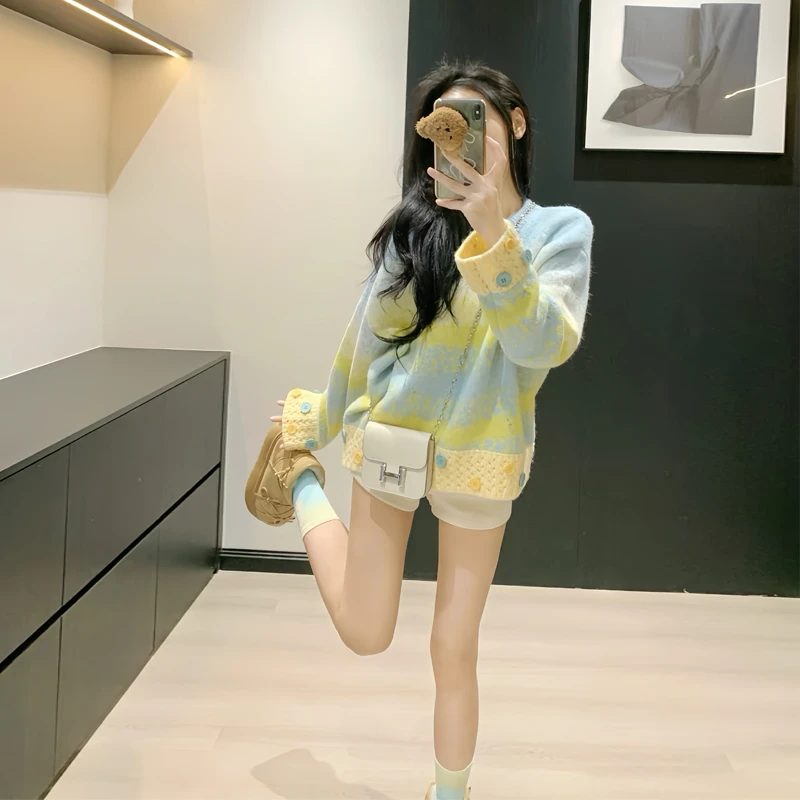 网红超好看羊毛毛衣女秋冬季设计感小众宽松慵懒风小个子针织衫潮