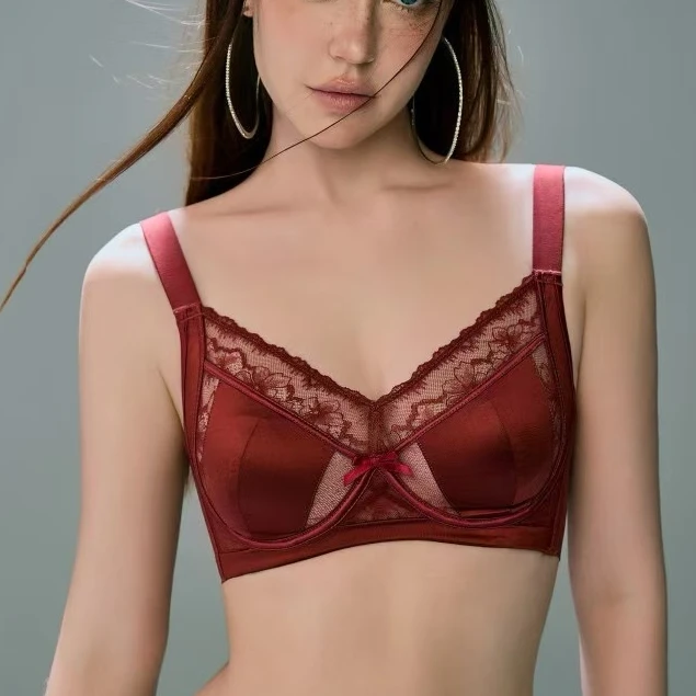 【玫瑰故事】秋冬新款大胸显小高奢缎面软圈防下垂蕾丝内衣052