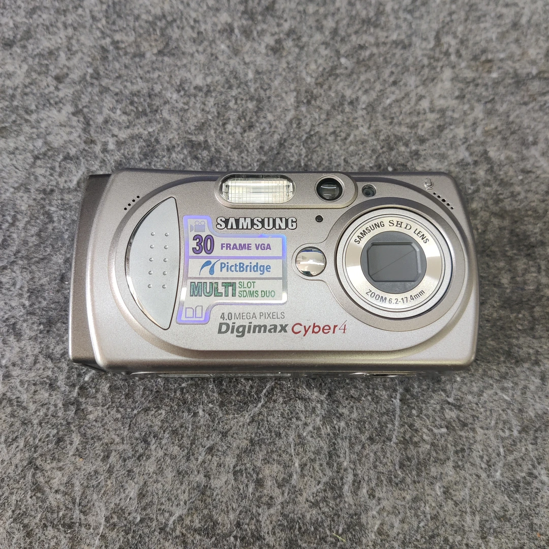 95新 Samsung/三星 Cyber 4相机 复古氛围感 400w像素5号电池自备
