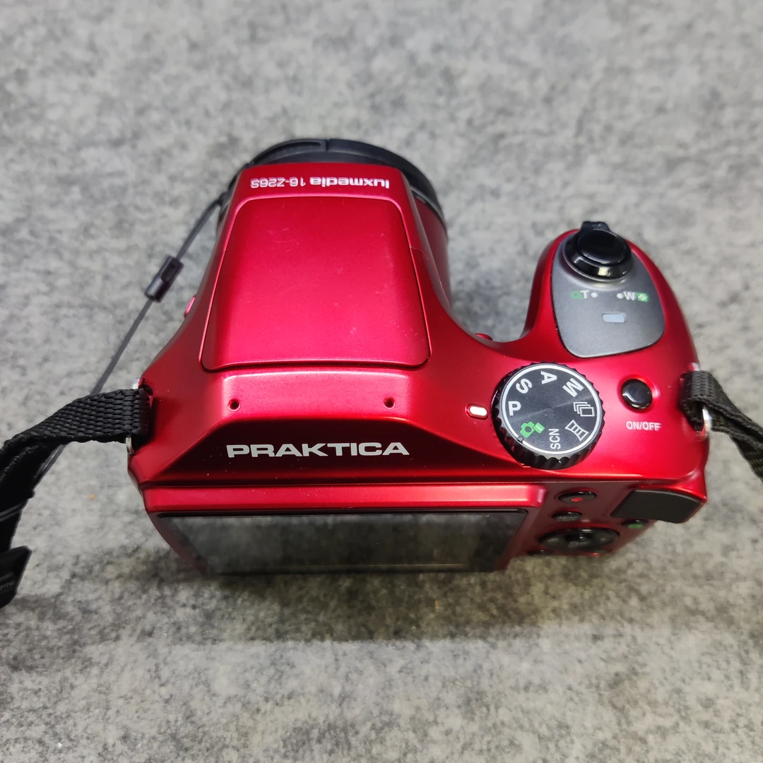 95新 Praktica/柏卡 Z26S 长焦相机 1600w高像素 5号电池自备