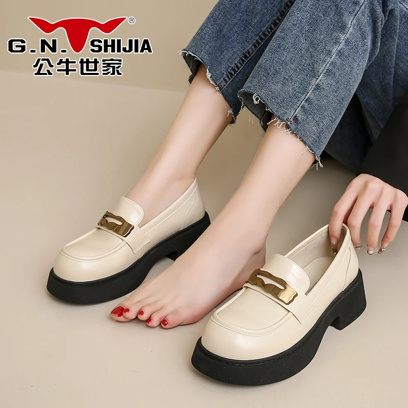 公牛世家厚底增高乐福鞋女2024春夏新款粗跟单鞋配裙子宽头小皮鞋