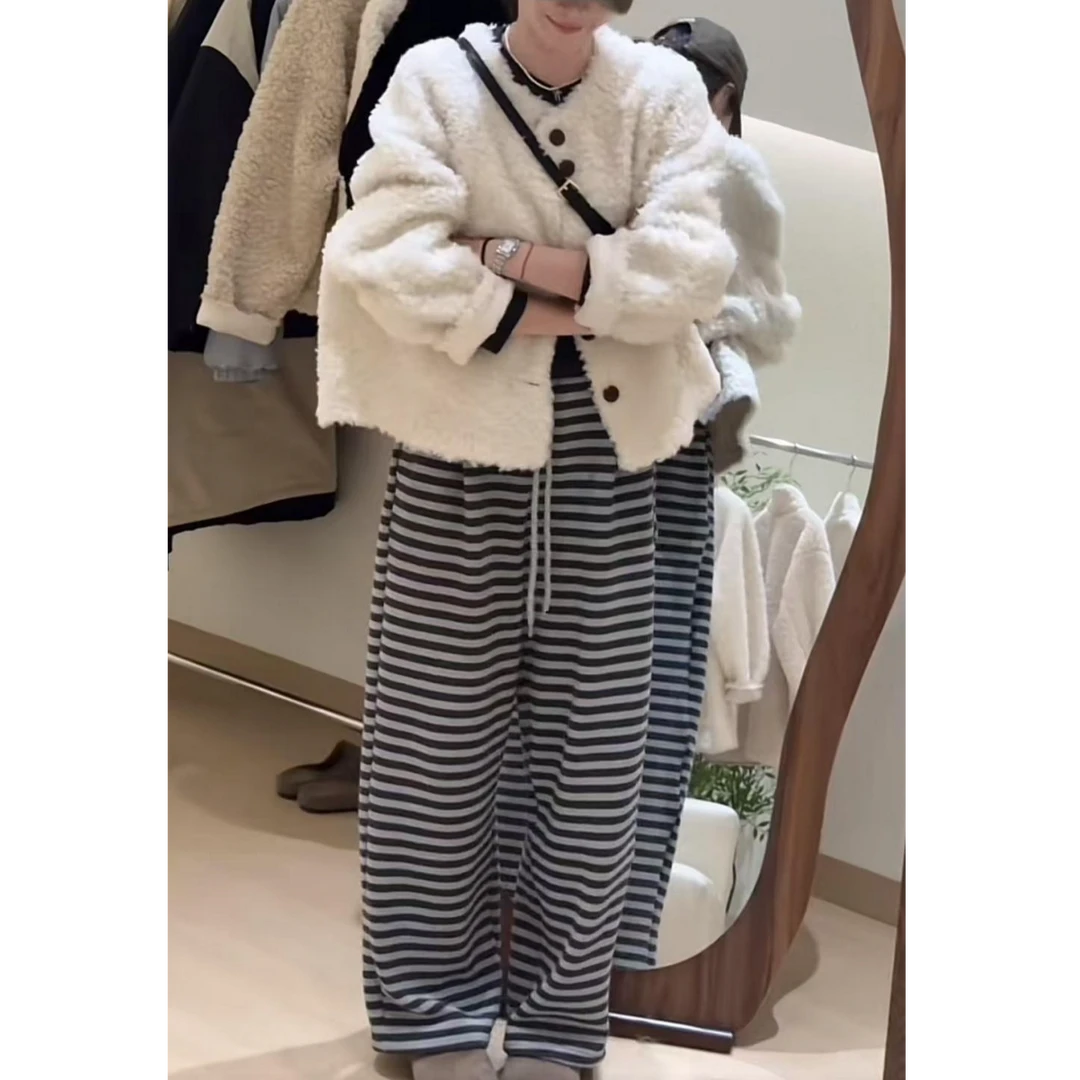 韩版黑色一体羊羔绒外套女2025年冬季新款加厚保暖休闲裤两件套