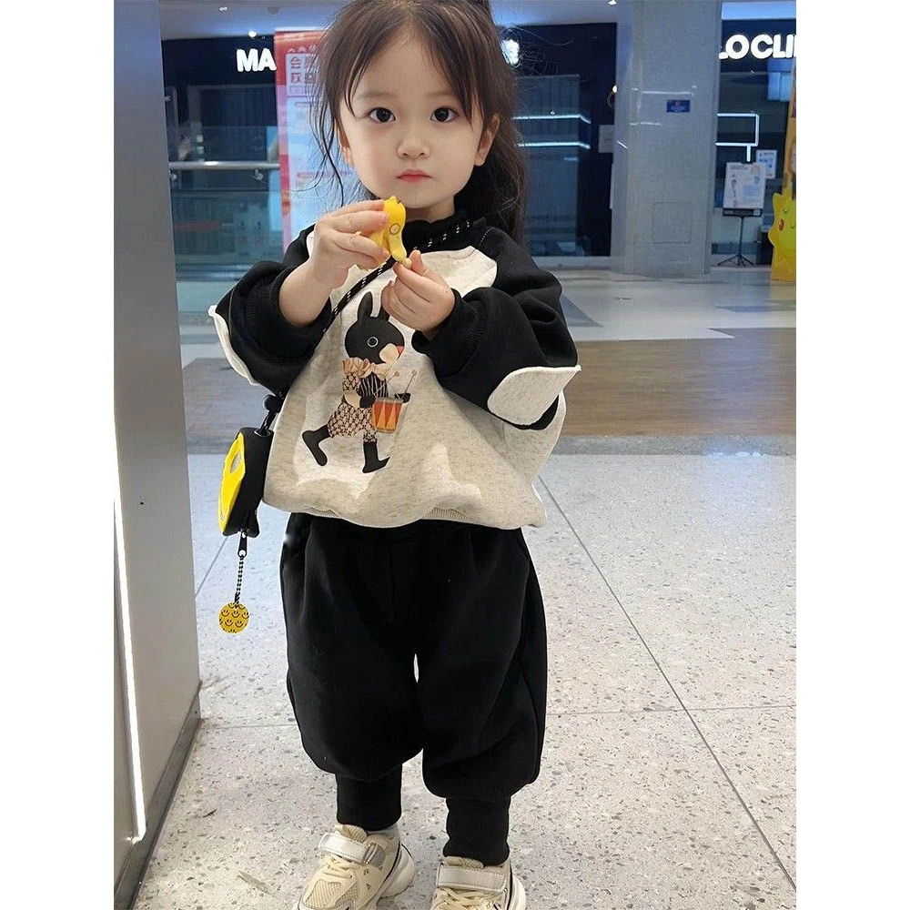 女宝宝套装儿童洋气肩袖加绒卫衣卫裤男女童加厚休闲幼儿园冬针织
