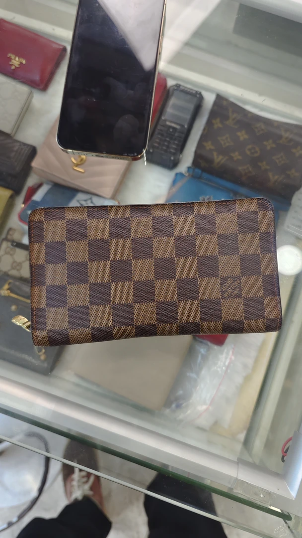 95新 LouisVuitton/路易威登 LV钱包棋盘格