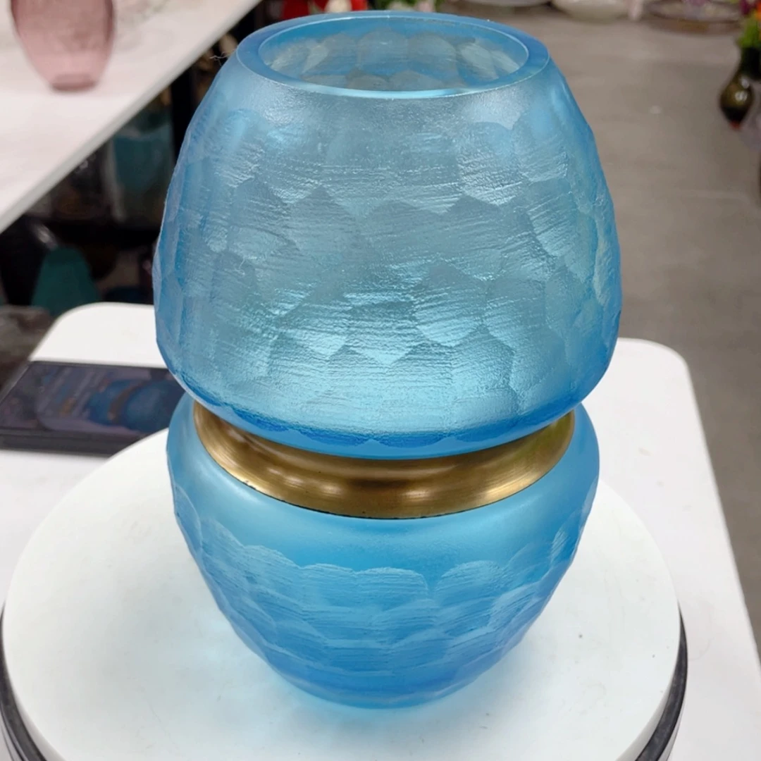 【闪购商品】摹刻铜圈高20厘米