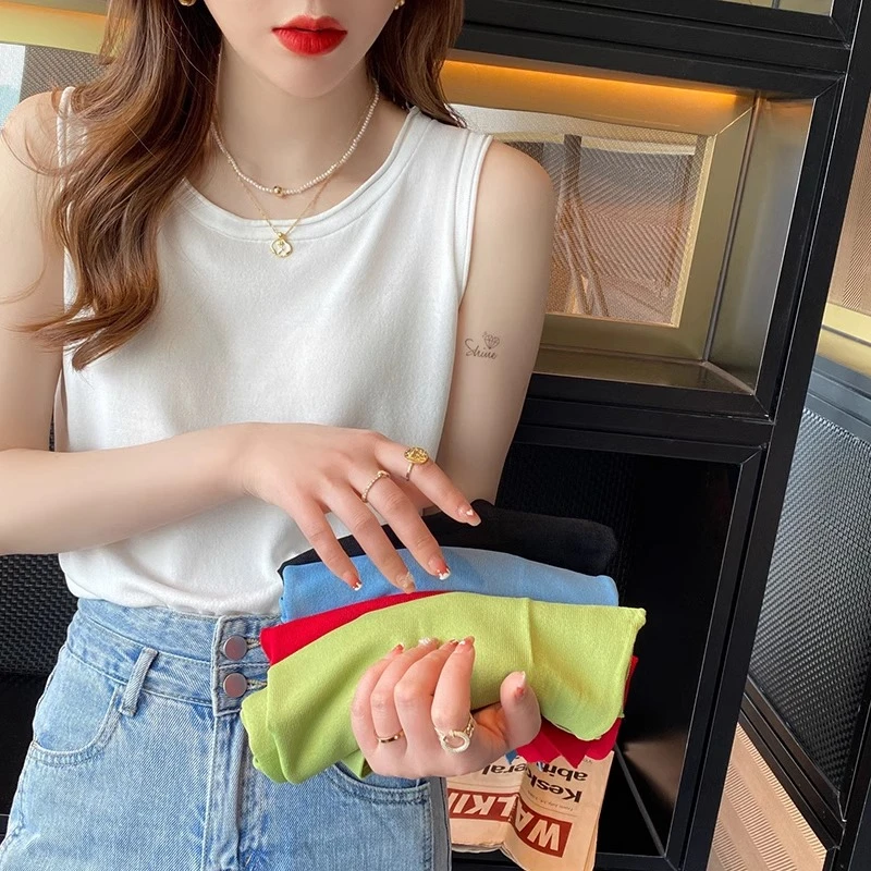 白色吊带背心女夏外穿遮副乳冰丝针织宽肩带无袖T恤西装内搭上衣