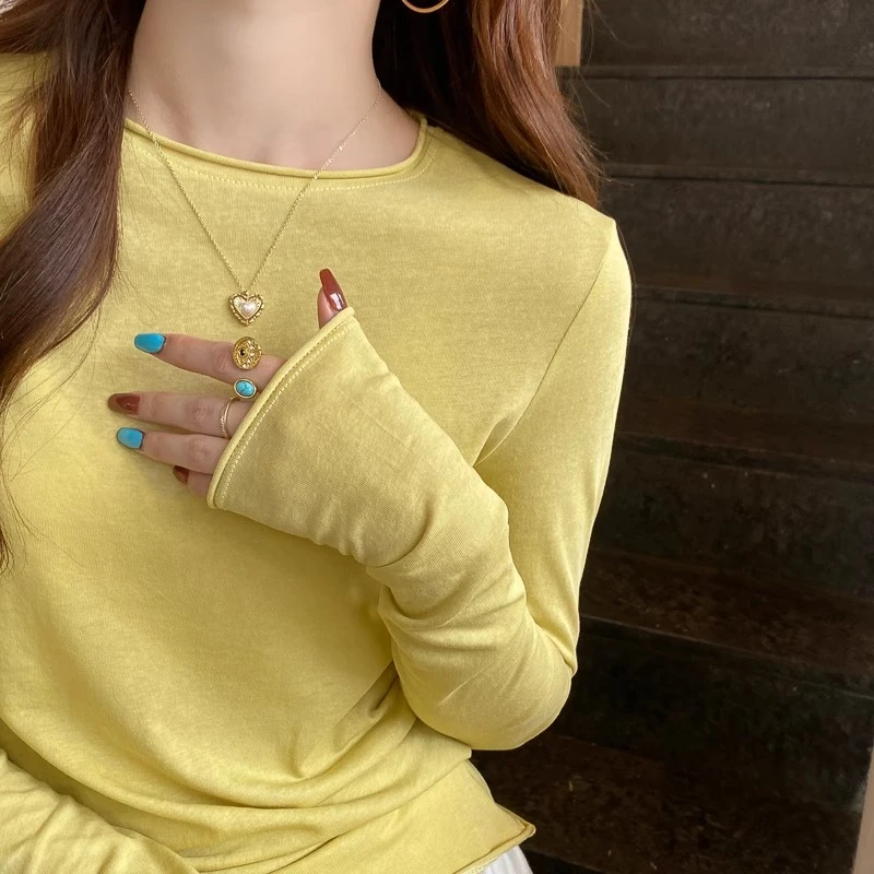 黄色卷边打底衫女春秋内搭2025新款圆领卷边长袖T恤薄款修身上衣