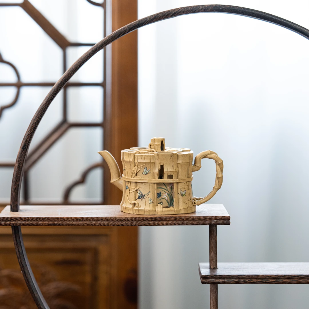 陈轶男 《万物生》梦蝶 本山绿120cc 紫砂壶