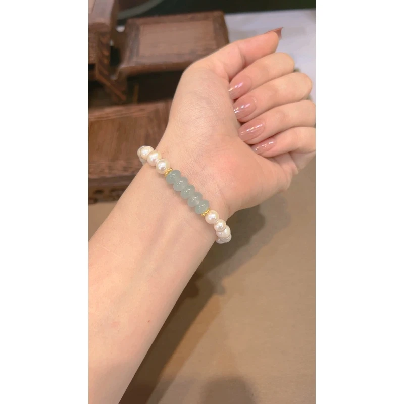 淡水珍珠手串8mm搭配五颗海蓝宝石A923多样性发一